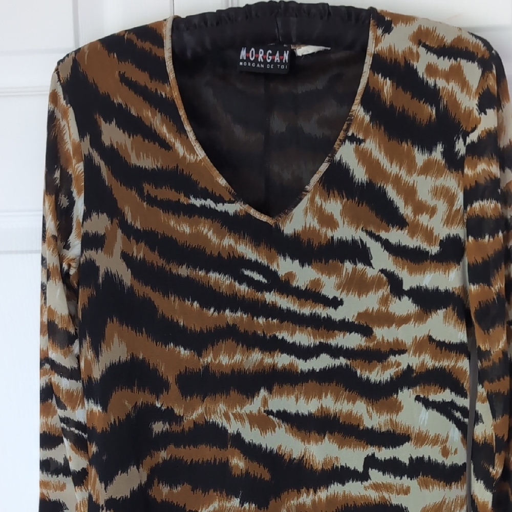 Morgan Animal Print V-Neck Blouse